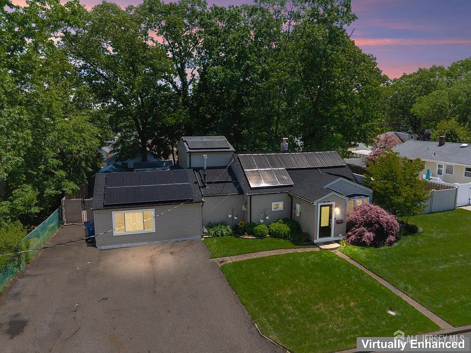 1st image of 216 Park Ave