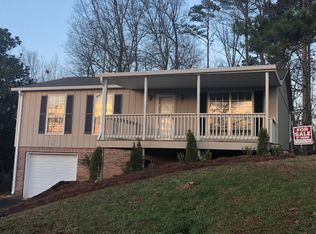 2216 Cloverleaf Cir SE, Cleveland, TN 37311