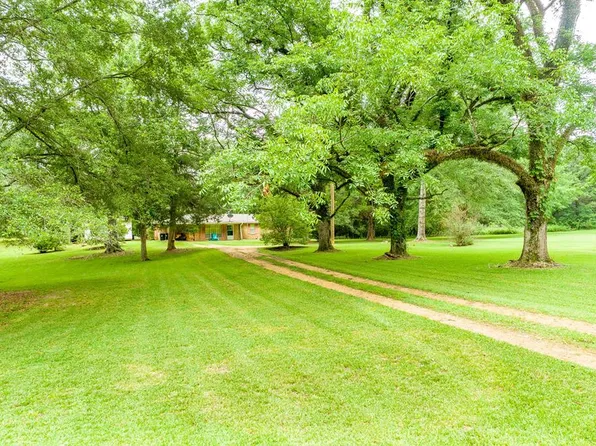 2250 Busy Corner Rd, Gloster, MS 39638