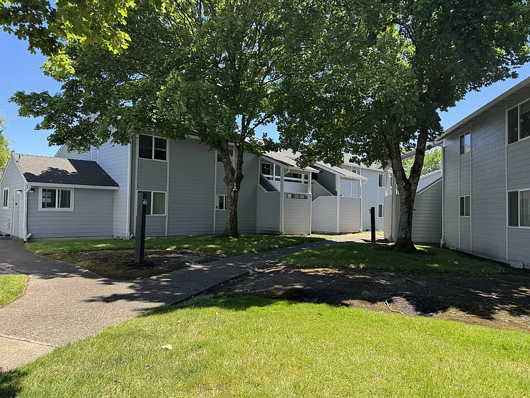 The Park Apartments — Photo 2