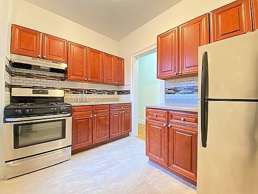 1st image of 41-44 44th St #25