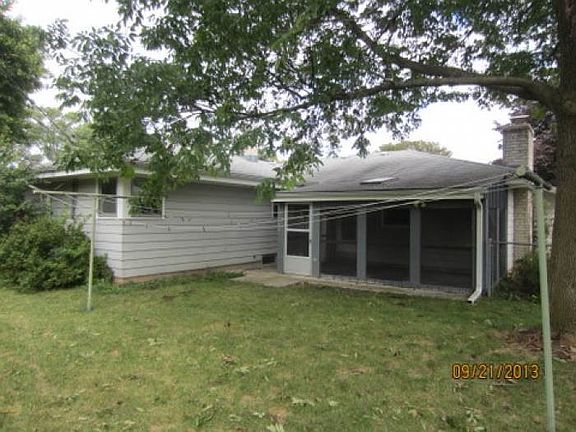 3rd image of 5515 N Shasta Dr