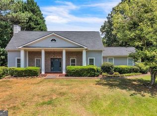 13 Rocky Cir NE, White, GA 30184