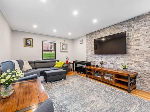 217-20 75 Avenue #264B1, Bayside, NY 11364