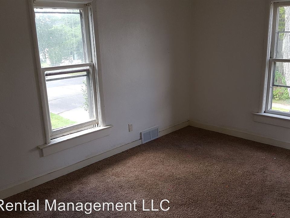 2nd image of 309 1/2 Garfield Ave