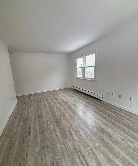 18 W Hills Rd #1 — Photo 6