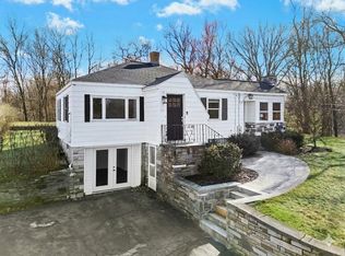 11 Judick St, Shrewsbury, MA 01545