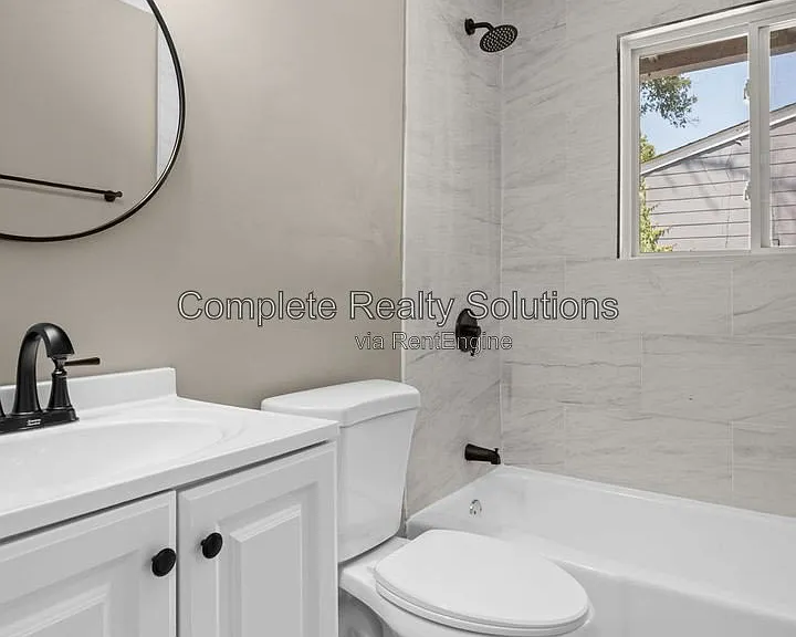 10417 Prince Dr — Photo 26