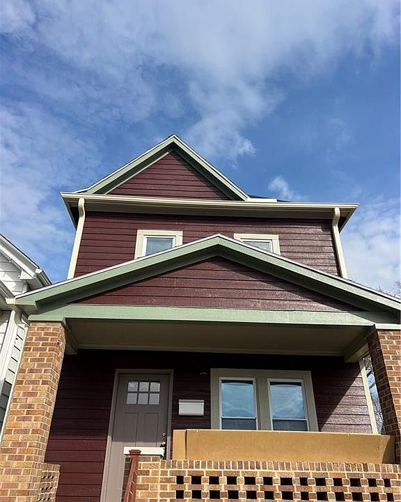 1st image of 417 N 5th St