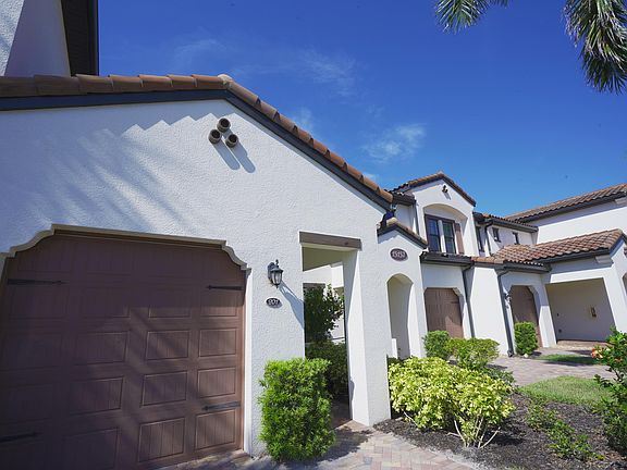2nd image of 15157 Palmer Lake Cir #1-201
