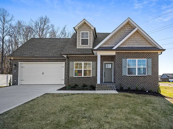 350 Petite Dr, Cookeville, TN 38501