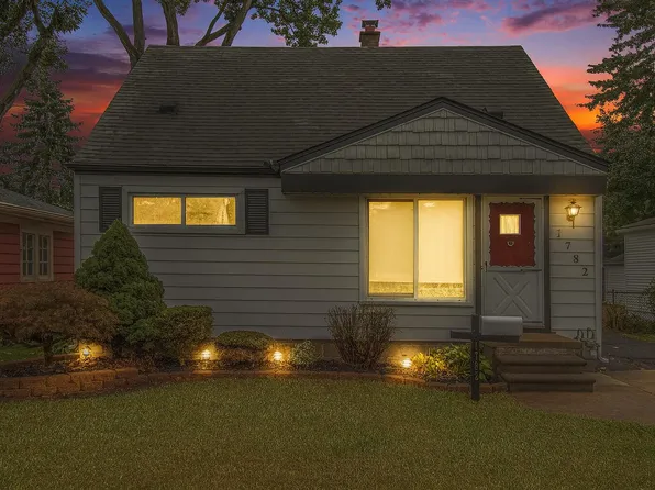 1782 Gilman St, Garden City, MI 48135