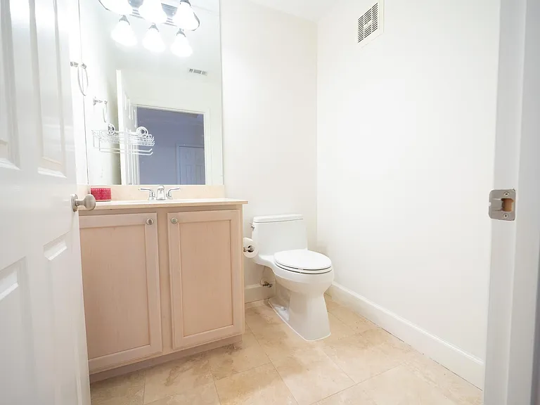 2520 Robinhood St #505 — Photo 7