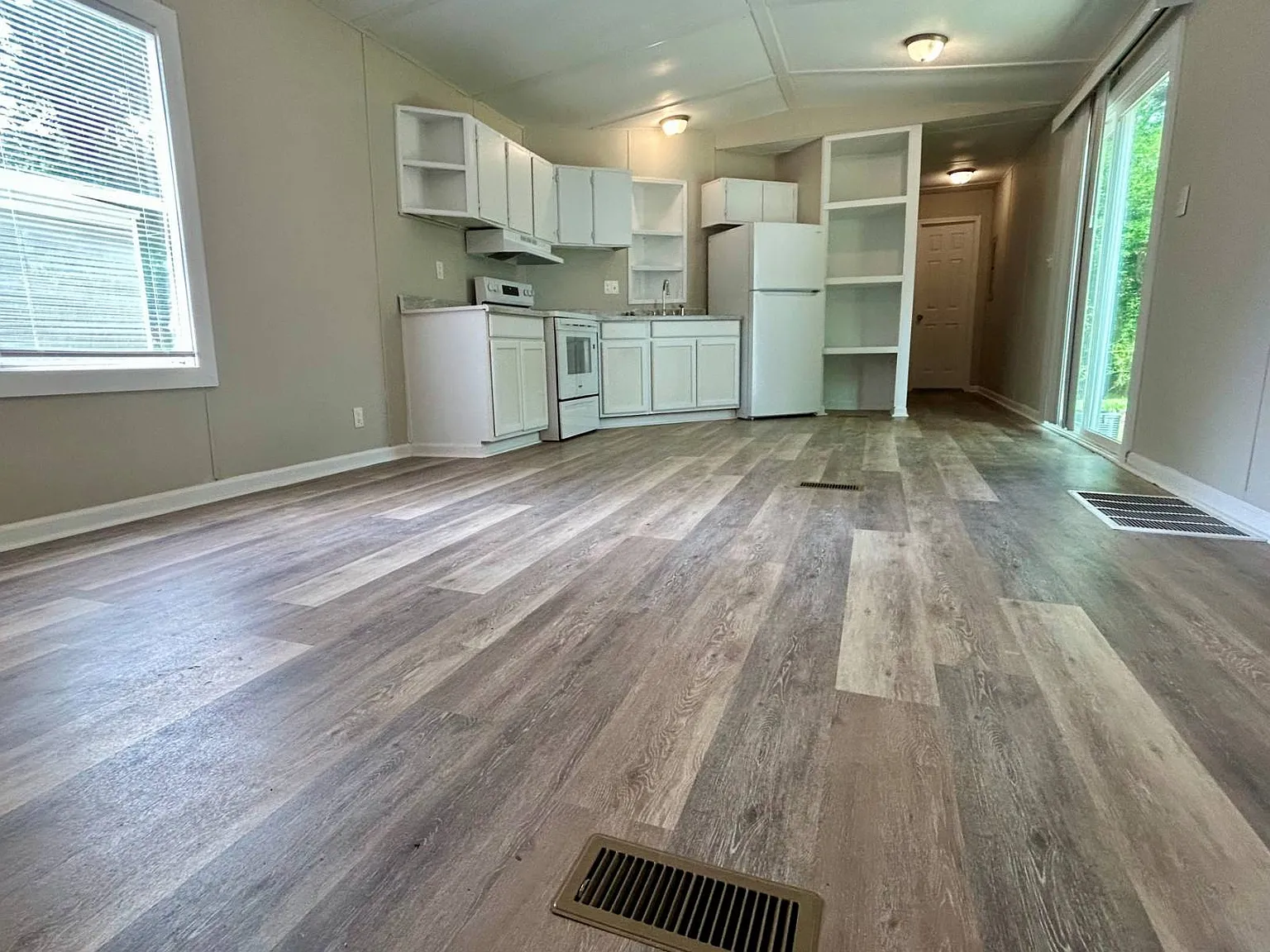 2 bed, 2.0 bath, 980 sqft, $799 — Photo 4