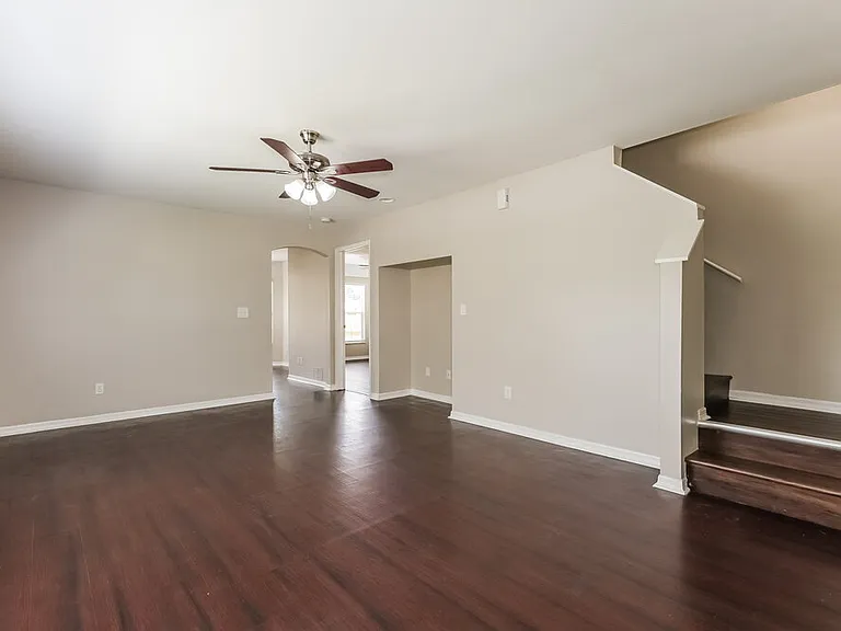 6023 Sand Key Ln — Photo 5