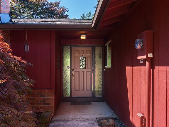5th image of 7301 NE 269th St
