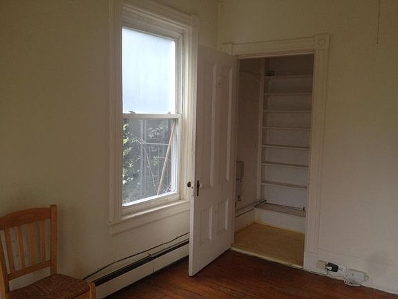 5th image of 83 Saint Marks Pl APT 1
