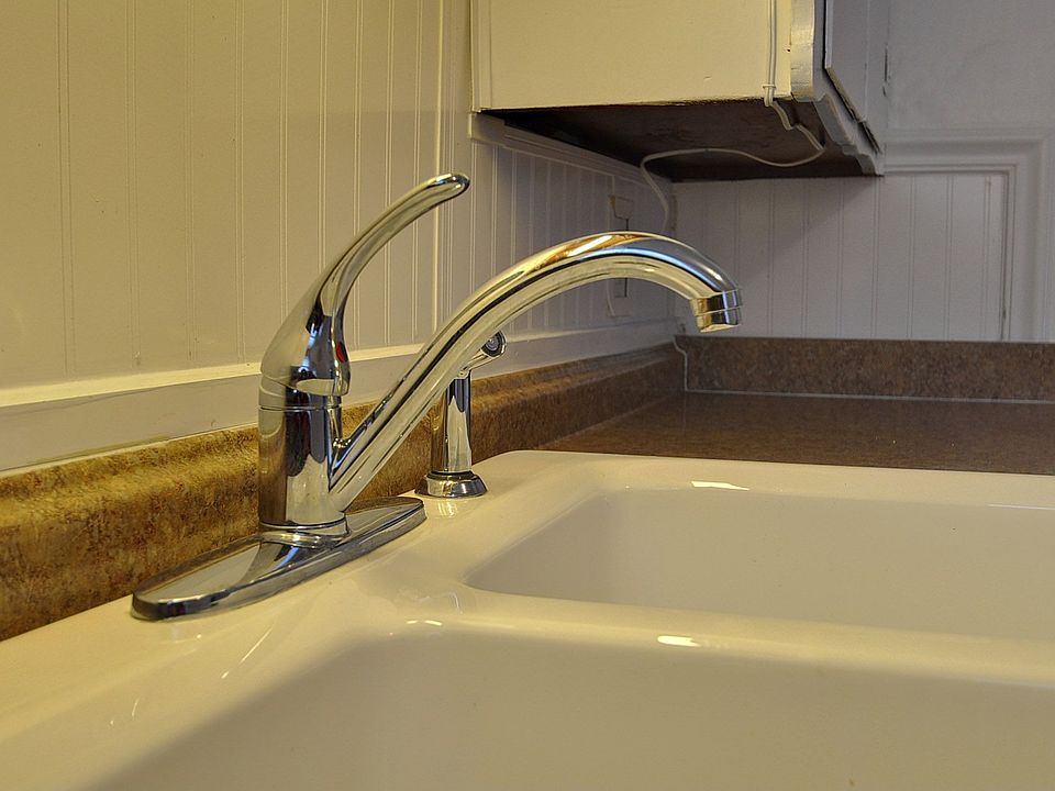 Sink detail