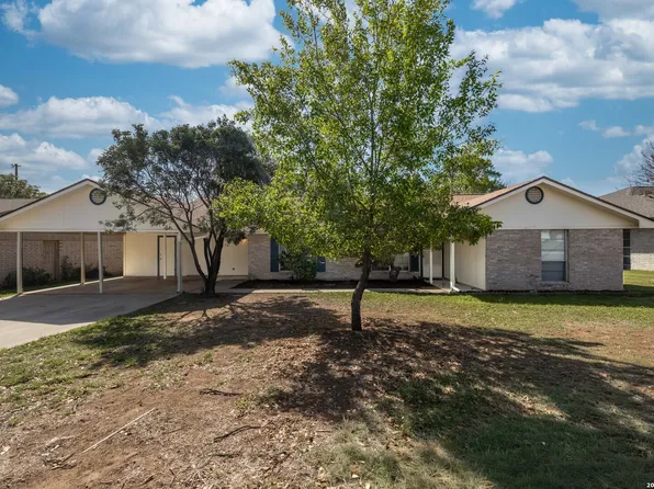 309/311 Briarwood, New Braunfels, TX 78130