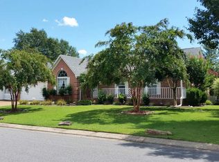 16 Forrest Pointe Dr, Jackson, TN 38305