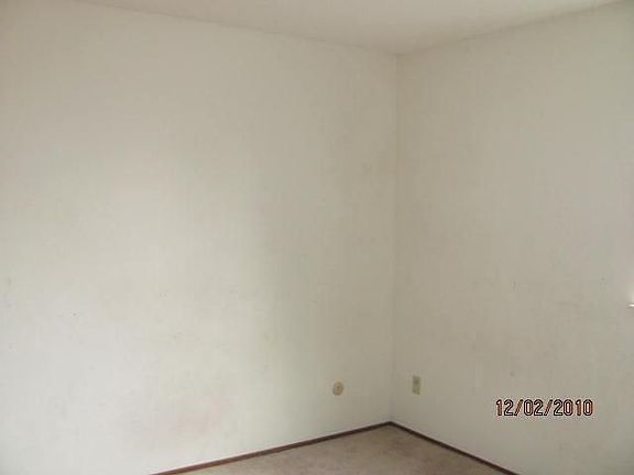 3rd image of 4836 Peale Dr