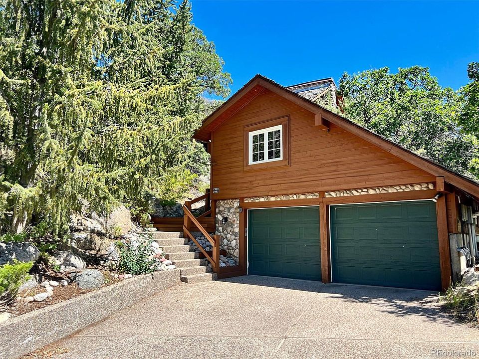 1st image of 2990 Laurel Ln