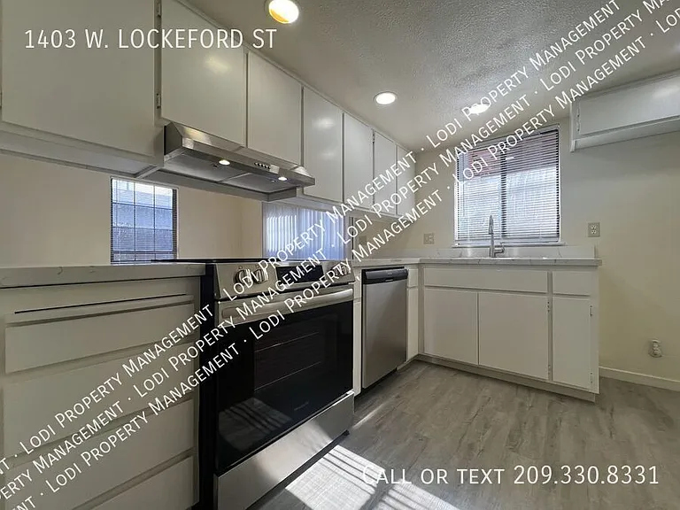 1403 W Lockeford St — Photo 4