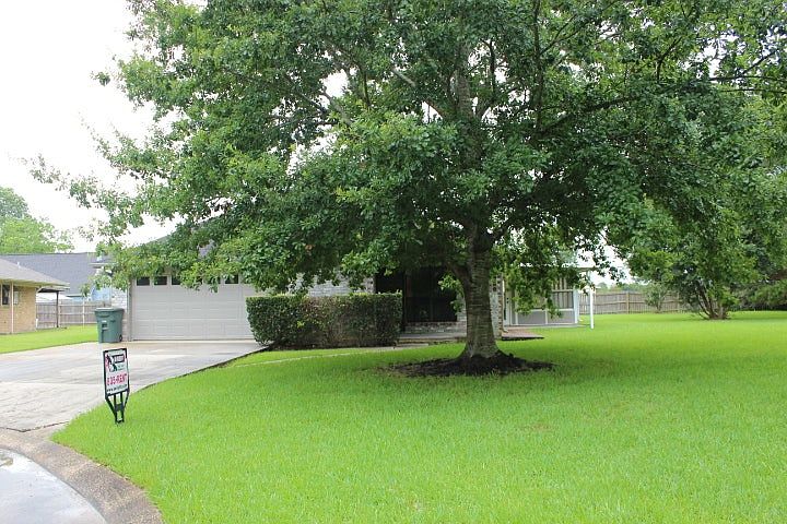 1st image of 2880 Bonney Briar Pl
