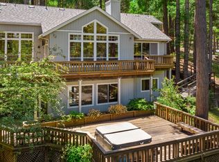 11922 Red Dog Rd, Nevada City, CA 95959