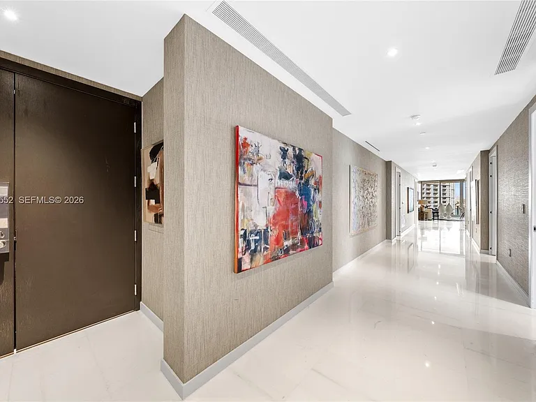 300 Biscayne Boulevard Way #901E — Photo 40