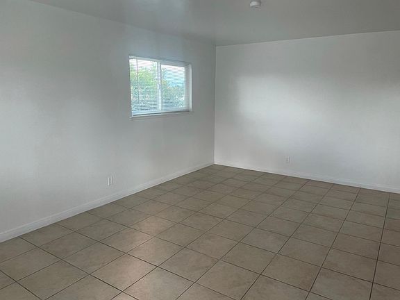 4th image of 1737 Batson Ave APT 4