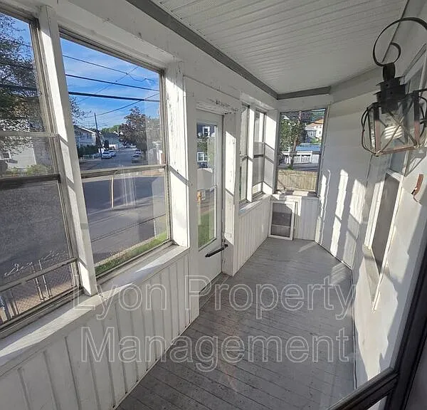 250 Sayles Ave #1 — Photo 7