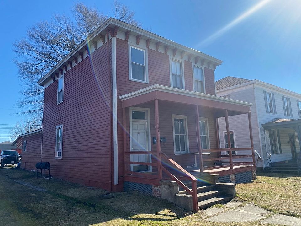 2nd image of 207 E Virginia Ave