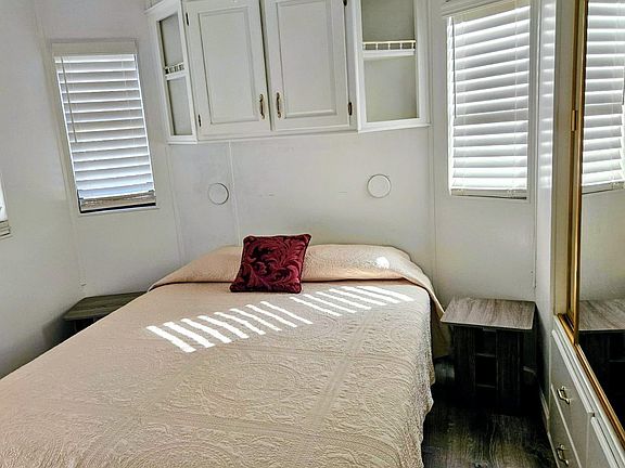 5th image of 11487 S Maria Rosa Dr