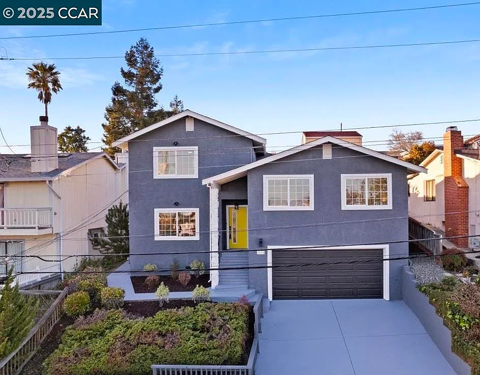 2144 Pomar Vista St photo 1