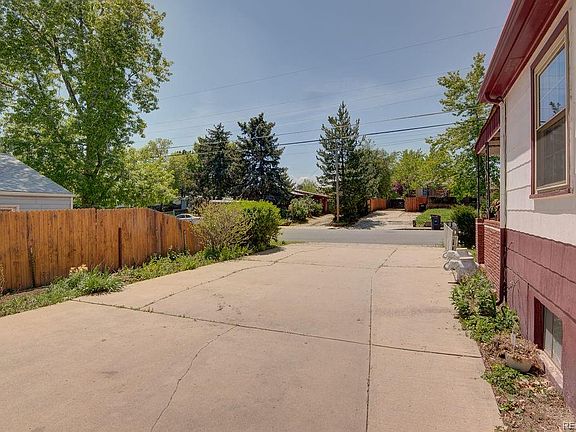 5th image of 2725 W College Ave