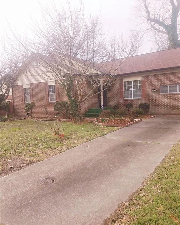 1st image of 6825 E Tanners Creek Dr