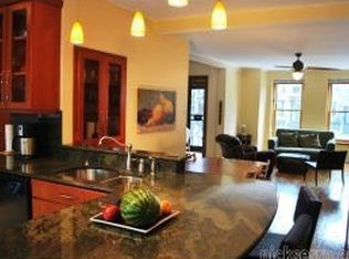 337 Bay Ridge Pkwy, Brooklyn, NY 11209