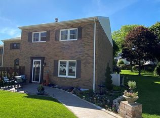1036 Glade Dr, Kittanning, PA 16201