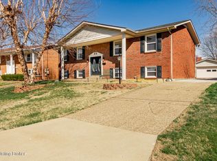 8405 Burlingame Rd, Louisville, KY 40219