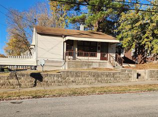 616 Mulberry St, Murphysboro, IL 62966
