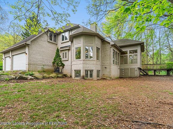 3rd image of 4345 Courtside Dr