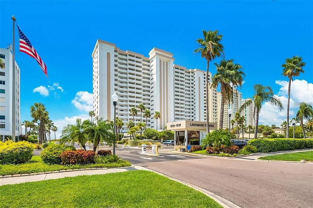 2 bed, 2.0 bath, 1111 sqft, $4,000 — Photo 1