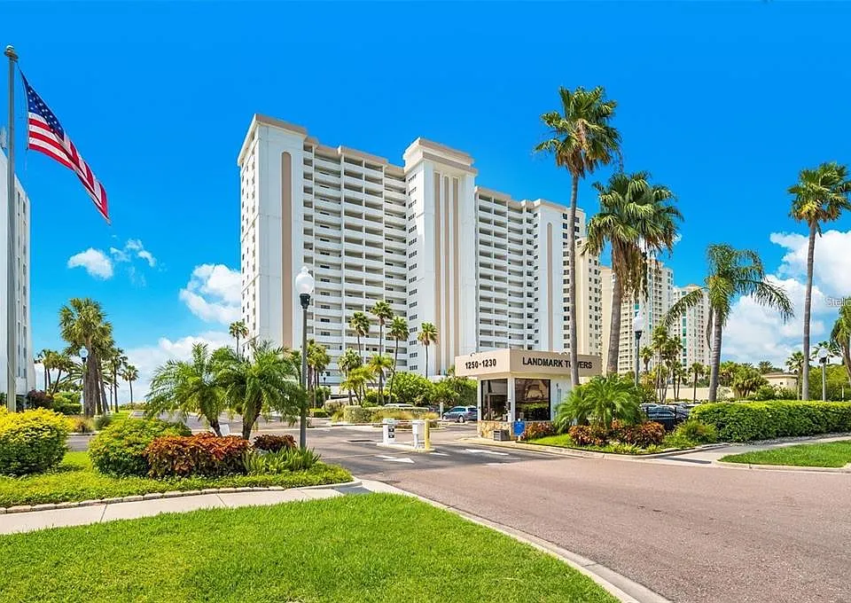 1230 Gulf Blvd #1402
