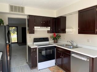 5401 Chateau APT 4, Rolling Meadows, IL 60008