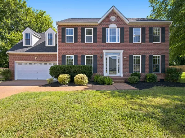 2240 Hayward Ln, Spring Hill, TN 37174