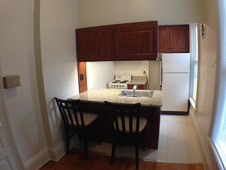28 Union Ave NE #2 — Photo 7