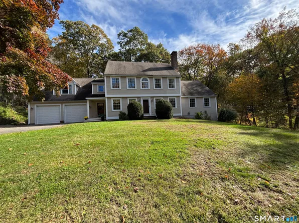 2 Hawk Brook, Old Saybrook, CT 06475