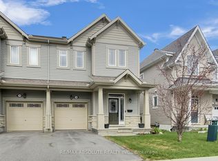 536 Acceptance Pl, Ottawa, ON K2M 0K4
