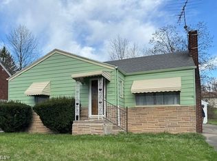 565 6th St, Campbell, OH